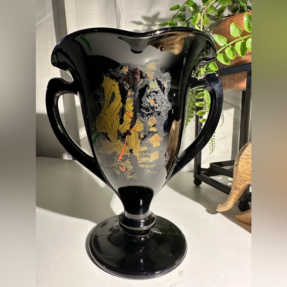 Vintage Large L.E. Smith Double Handle Black Glass Trophy Vase - Picture 5 of 7
